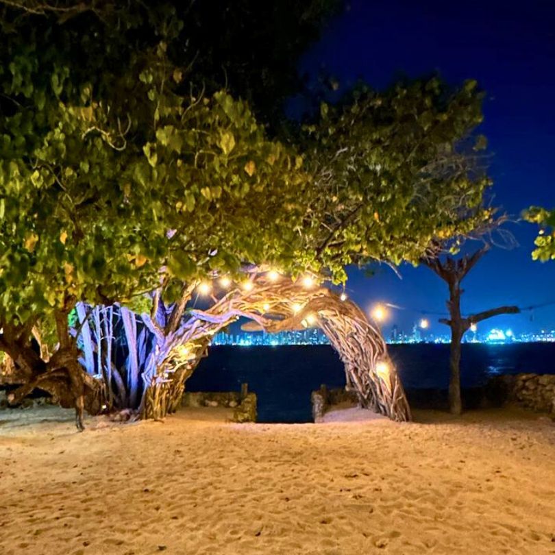 Namasté Beach Club y Centro Holístico en Tierra Bomba